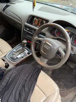 Rozpredam Audi q5 3.0 TDi 176kw quattro automat . - 3