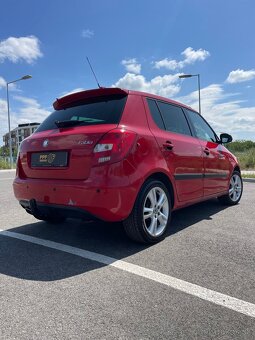 SKODA Fabia 1.2 HTP Limited Sport Edition - 3
