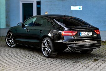 Audi A5 Sportback 2,0 TDI Quattro 140kW M6 S-Line - 3