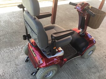 ELEKTRICKÝ INVALIDNÝ VOZÍK SHOPRIDER DELUXE - 3