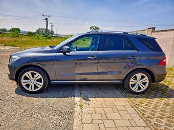 Mercedes ML350 - 3