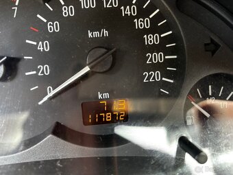 Predám Opel Astra - 3