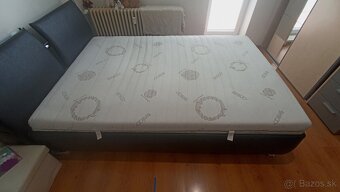 Posteľ 140x200 s matracom - 3