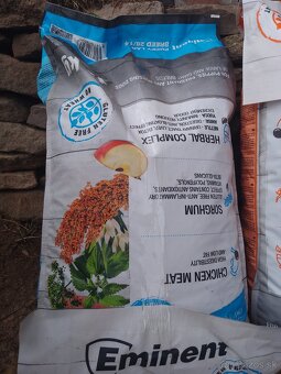 Granule pre psov - 3