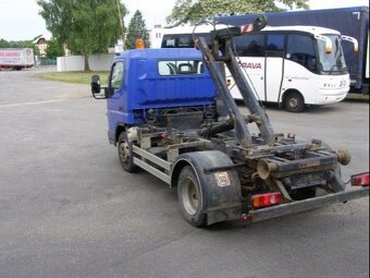 Mitsubishi canter 3.0D, fuso 7C15, hákový nosič kontejnerů - 3