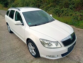 ŠKODA OCTAVIA COMBI II 2.0 TDI CR XENON NAVI MODEL 2011 - 3