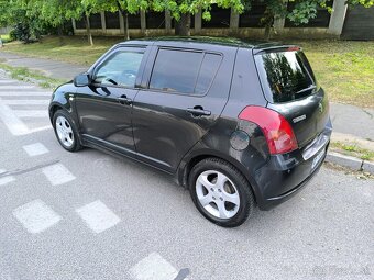 Suzuki Swift 1.5 - 3