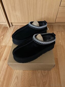 Ugg tazz cierne - 3
