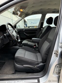 Volkswagen Golf 4 1.4 55kw benzín - 3