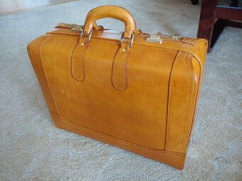 Nový kožený pilotný kufor - 3
