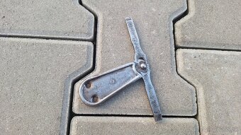 Predam sroubovak na čz - 3