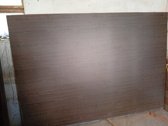 Drevotrieska table - 3