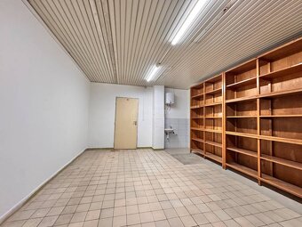 Ponúkame na prenájom kancelárske priestory s rozlohou 67 m2 - 3