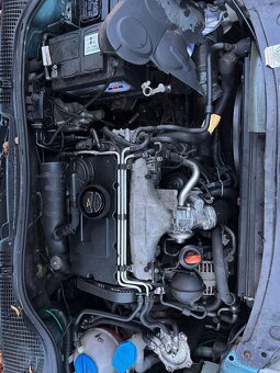 Predám náhradné diely na Škoda octavia 2 2.0tdi BKD - 3