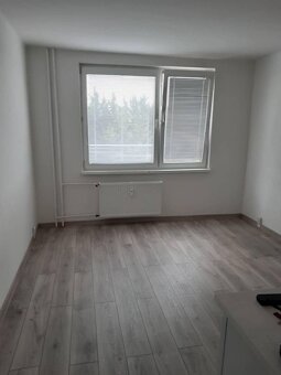 GARSÓNKA NA PRENÁJOM – ŠAĽA, PARTIZÁNSKA ULICA - 3
