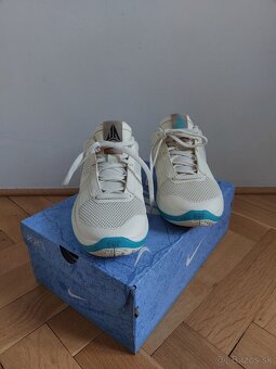 Basketbalové tenisky Nike JA1 Morant, veľ. 44,5 - 3