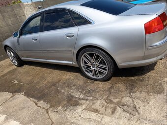Predám Audi A8 - 3