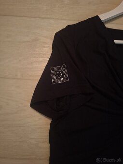 Čierne dámske tričko značky Dolce & Gabanna - 3