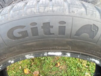 Predám zimnú sadu pneu.225/60 17R-SUV.Lacno. - 3