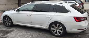 Skoda Superb 2.0 TSi 206kW Combi 4x4 Laurin Klement - 3