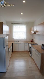 Ponúkame na predaj 3 izbový radový dom v obci Rastislavice. - 3