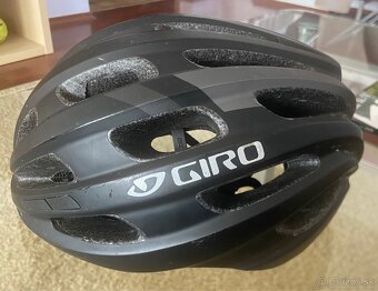 Cyklistická Helma Giro - 3