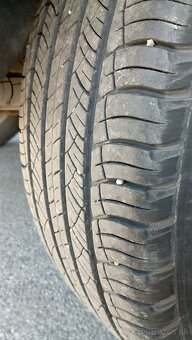 Predám jazdené pneumatiky 215/65 R16 letné - 3
