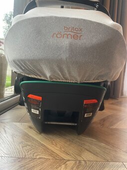 Detská autosedačka (vajíčko) Britax Romer Baby Safe 3 i-size - 3