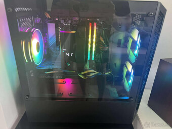 Predám stolný PC - 3