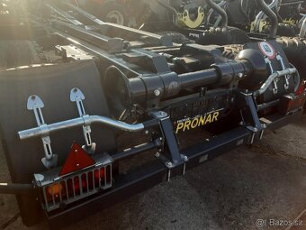 Traktorový nosič kontejnerů PRONAR T 185 - 3