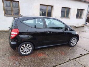 Predám Mercedes-Benz A, 1.4 benzín, 3-dverový,rok výroby 200 - 3