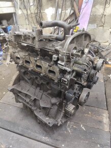 Renault motor 2.0i - 3