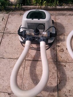 Predám pieskovú filtráciu,solinator, vysávač bazéna - 3