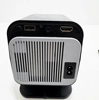 4k projektor novy - 3