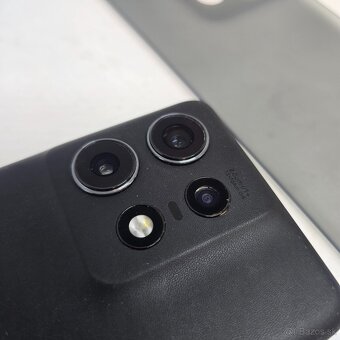 Motorola edge 50 pro - 3