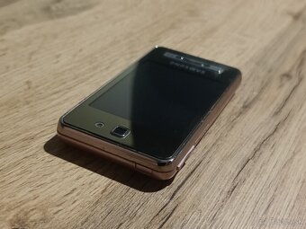 Samsung F480 - 3