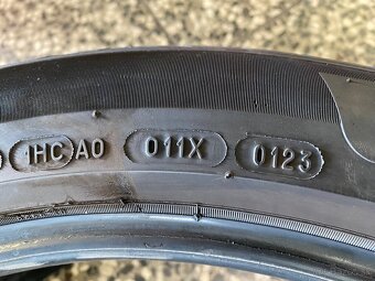 Michelin Primacy 4 235/45/r20 100V - 3