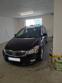 Predám KIA CEED, rok 2010 - 3
