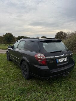 Subaru Outback 2.5 121kw - 3