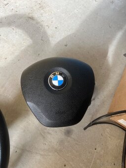 Volant z BMW F30 - 3