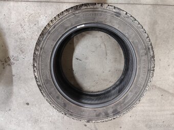 Predám celoročné pneumatiky 235/55R18 - 3