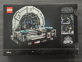 LEGO Star Wars 75352 - Emperor's Throne Room Diorama - 3