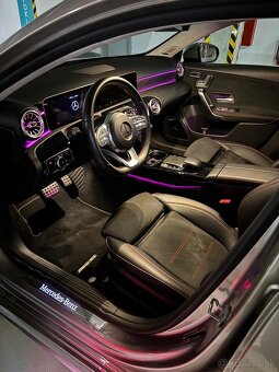 Mercedes A180 AMG LINE - 3