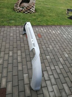 Spodok náraznika - 3