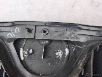 Skoda octavia 2 Predna maska - 3