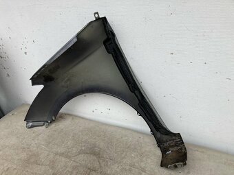 HYUNDAI I20 2014- PRAVÝ PREDNÝ BLATNÍK - 3