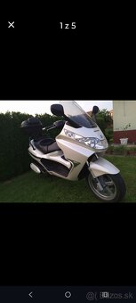 Skúter Piaggio X8 250cm3 - 3