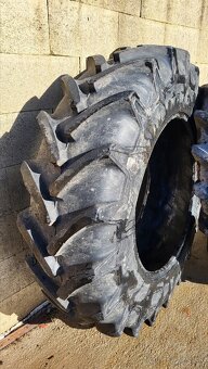 Predam pneumatiky 16.9 x 34 - mitas radial - 3