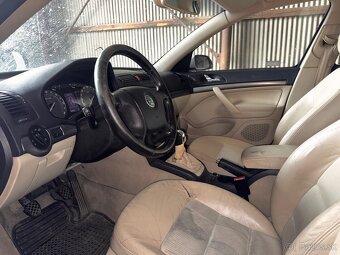 SKODA OCTAVIA 2 2008 na náhradné diely - 3