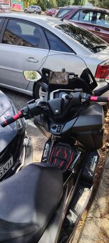 Honda forza Max - 3